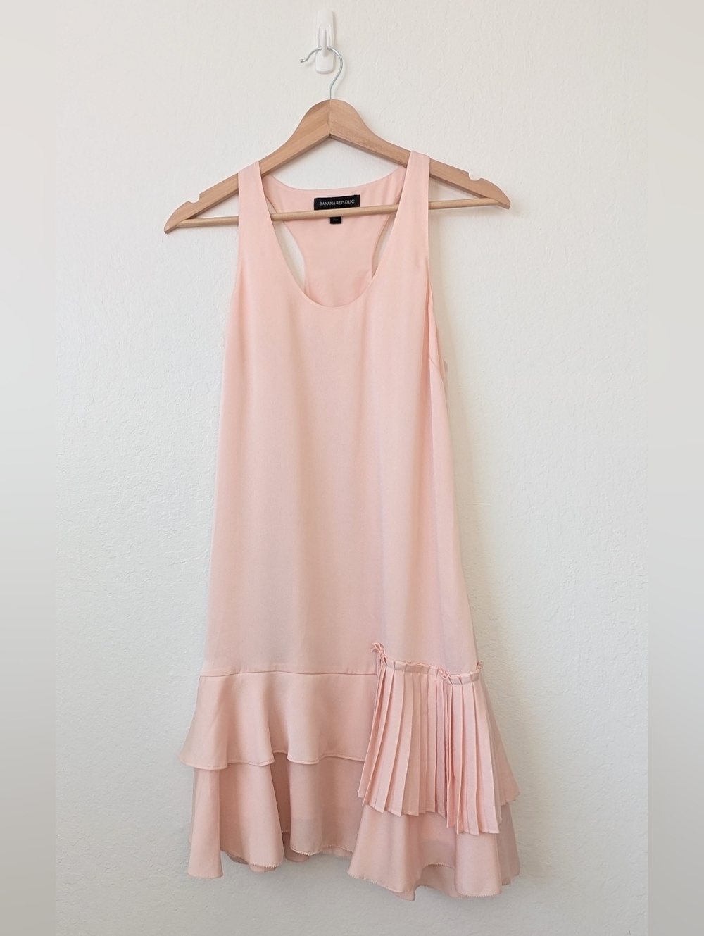 Banana Republic Ballet Pink Sleeveless Mini Dress w/ Ruffle & Pleated Hem Sz 4P